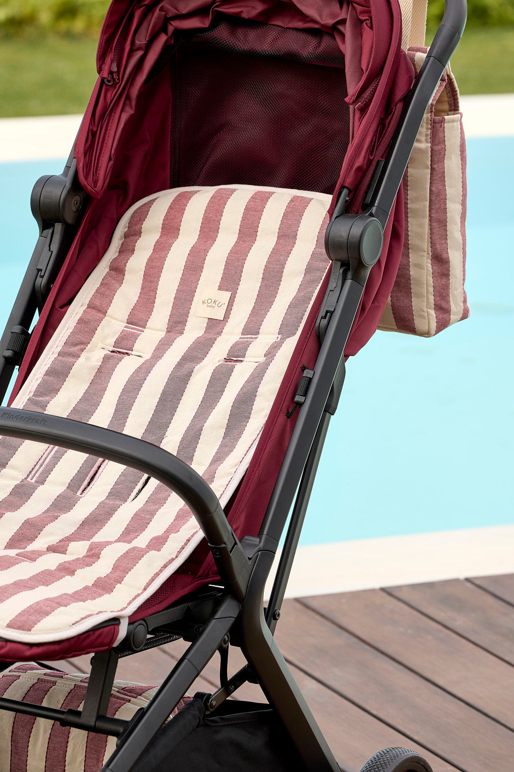 COLCHONETA PASEO STRIPE GRANATE 85X35